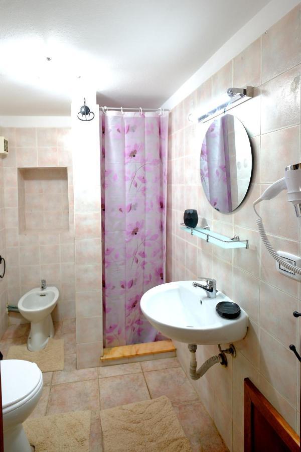 Il Grottino Iglesias Apartment Exterior photo